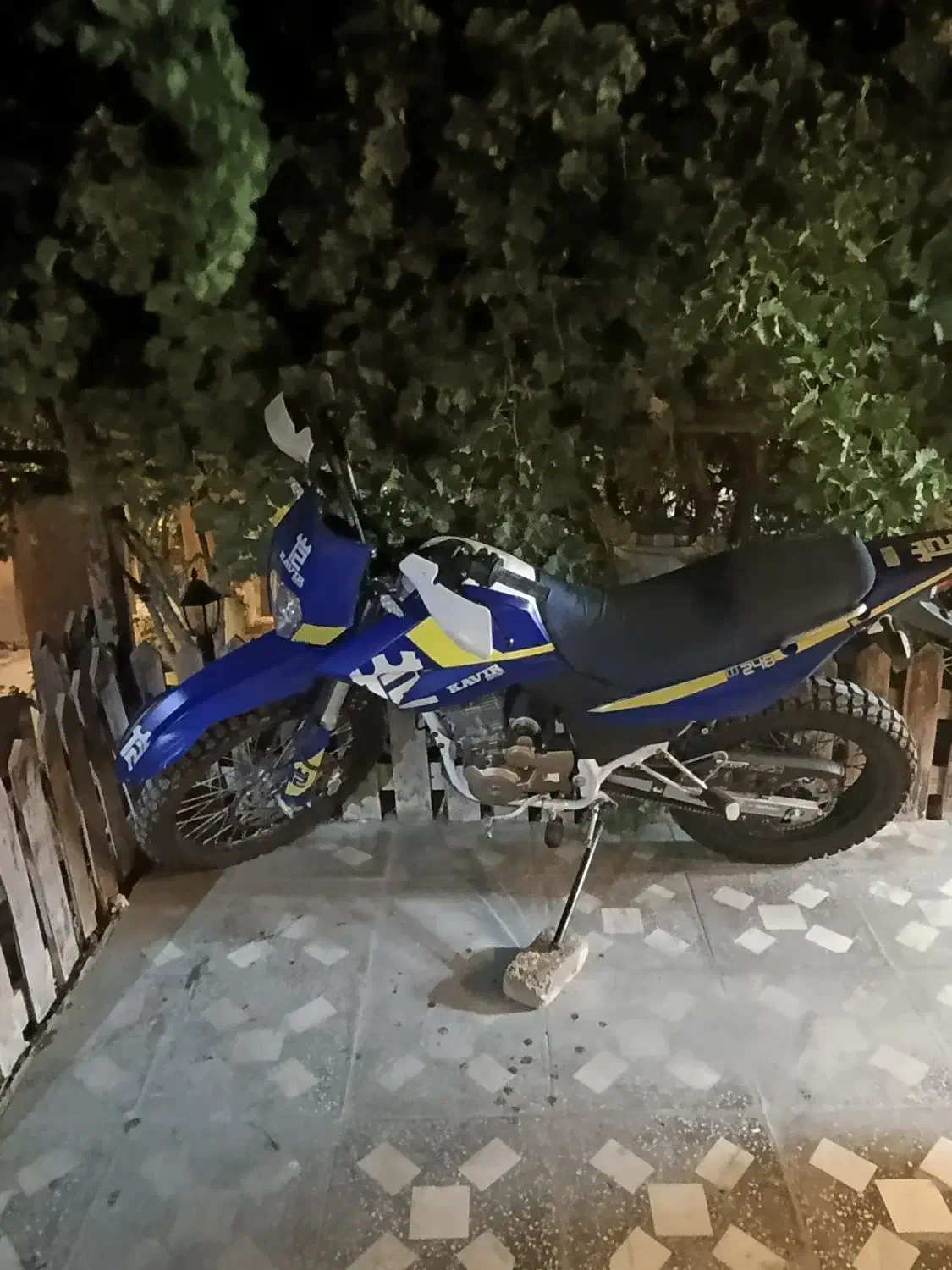 موتورتریل ۲۵۰کویر|موتورسیکلت|شیراز, دکتر حسابی|دیوار