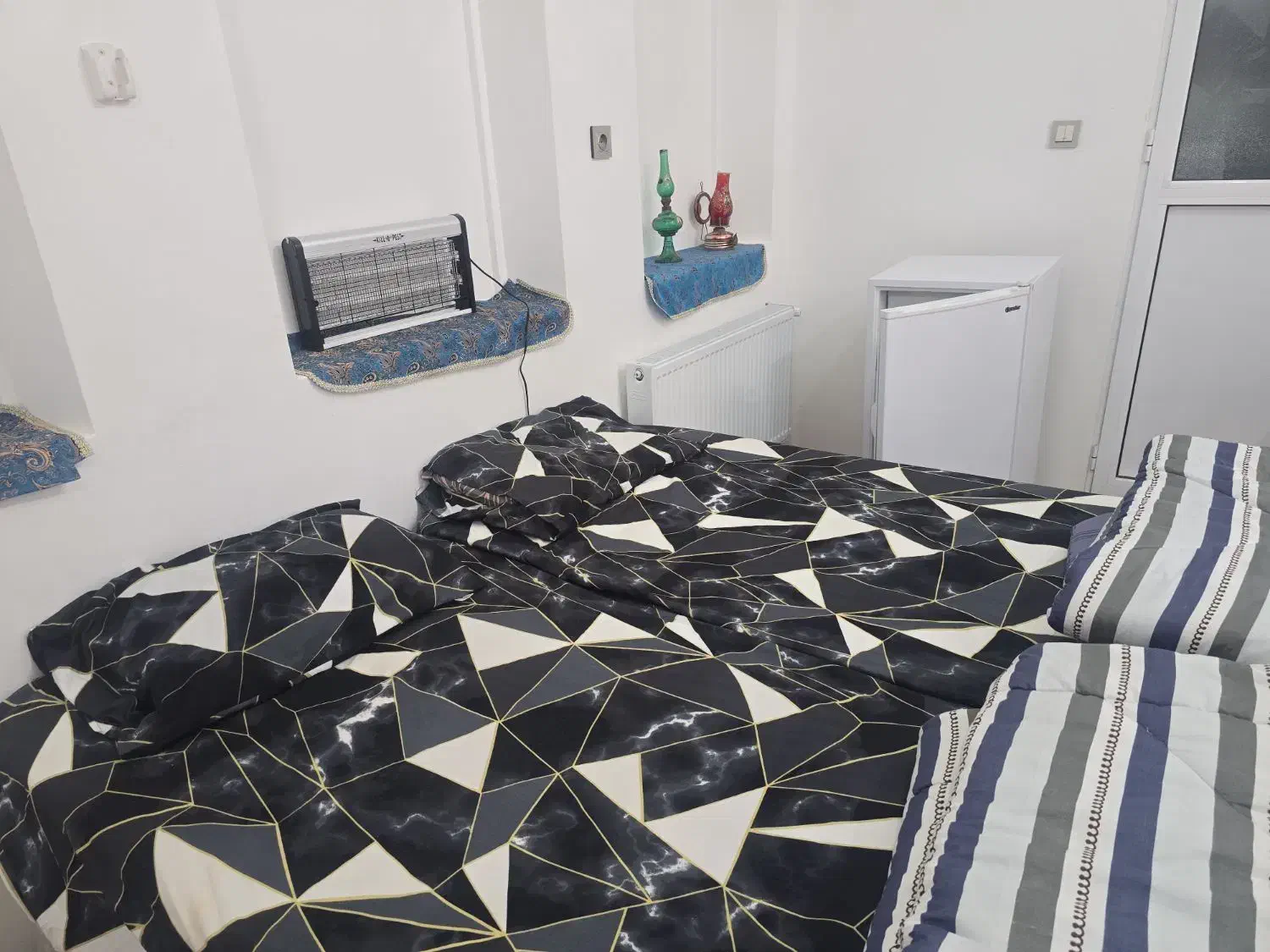 بیا کویر ایران مفت هتل بهت بدم تا ۲۲ نفر دربست|اجارهٔ کوتاهمدت آپارتمان و سوئیت|تهران, شیخ هادی|دیوار