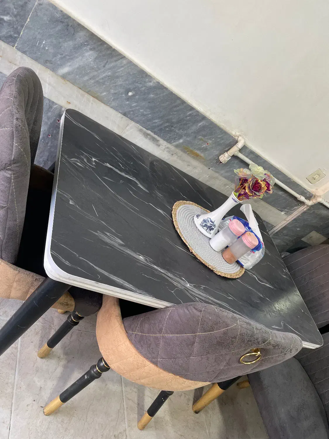 به علت جمع آوری مغازه|کافیشاپ و رستوران|نقده, |دیوار