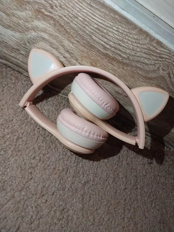 هدفون|پخشکننده همراه|تربتحیدریه, آسایش|دیوار