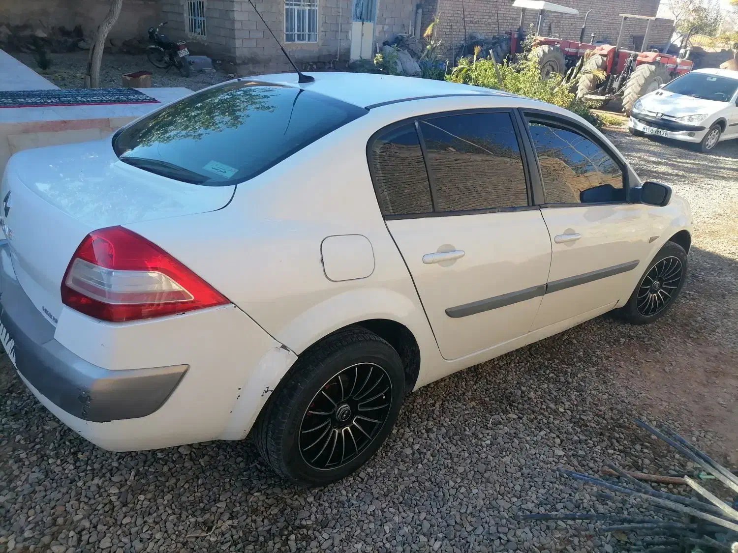 رنو مگان 1600 مدل 91|خودرو سواری و وانت|زنجانرود, |دیوار