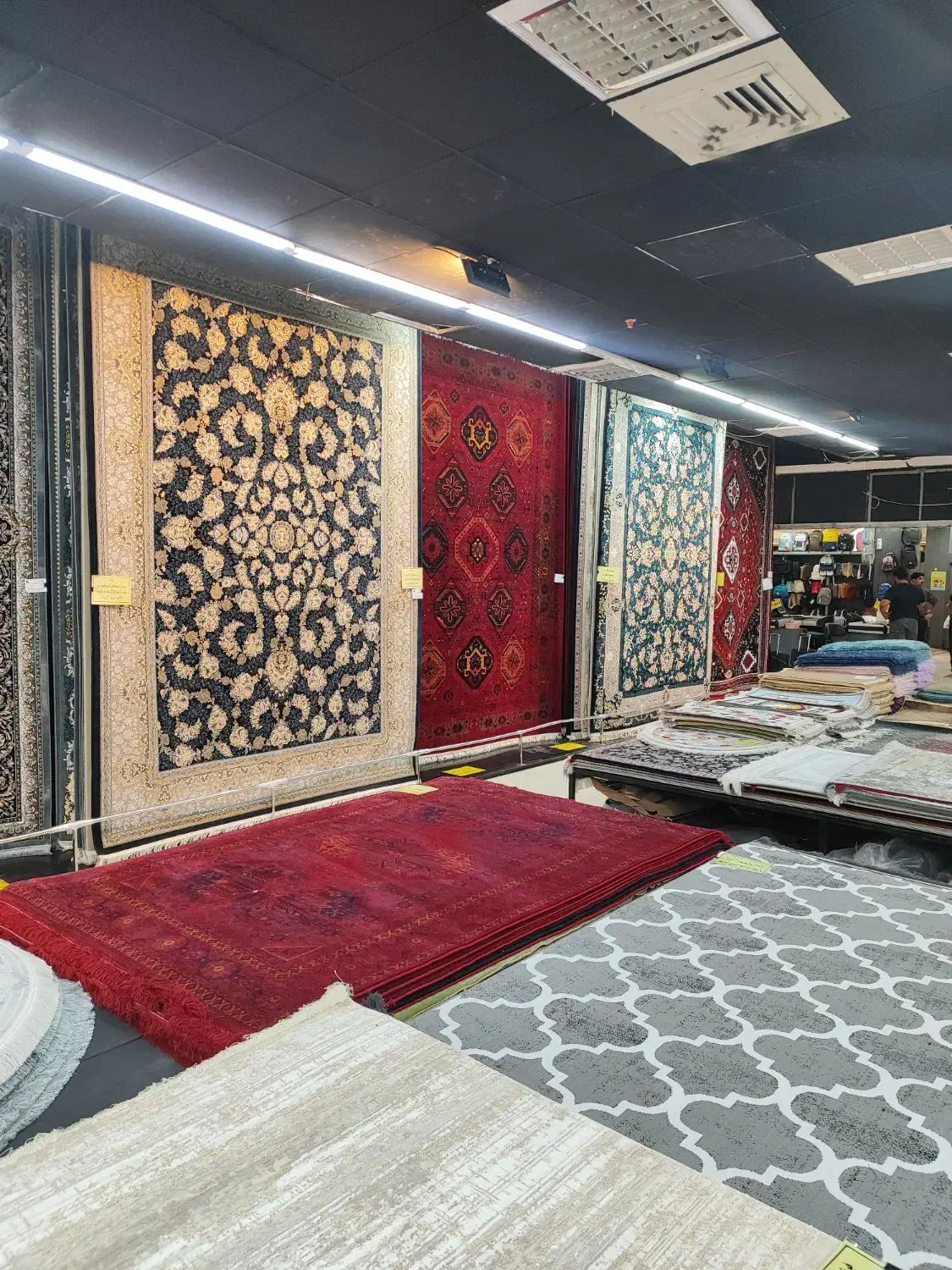 فرش اقساطی|فرش|شیراز, عادل آباد|دیوار