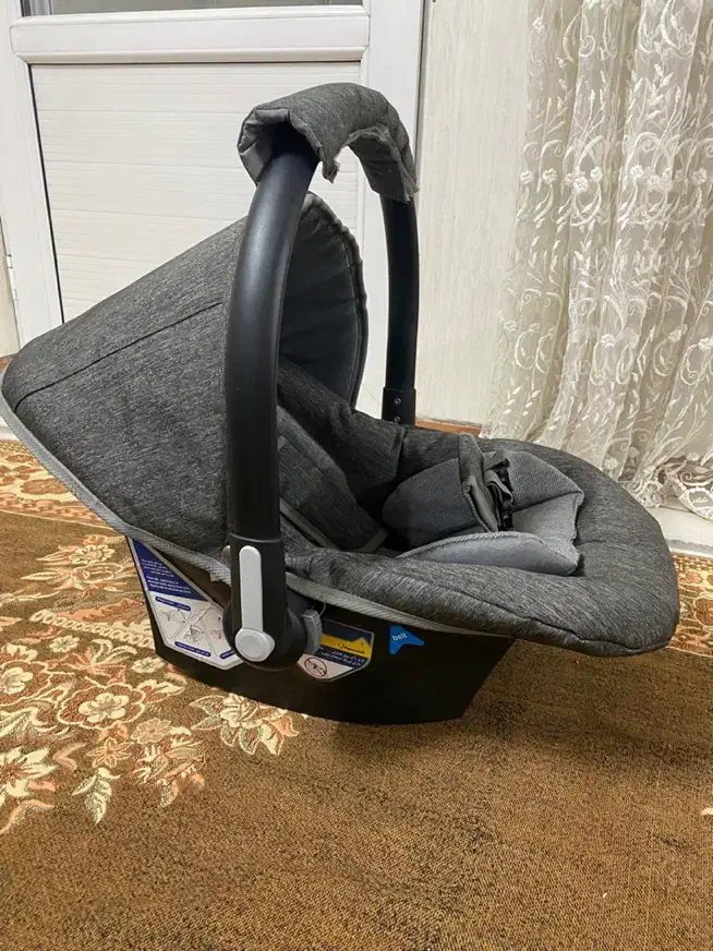 کریر نوزاد درحد نو|کالسکه و لوازم جانبی|چهاردانگه (تهران), |دیوار