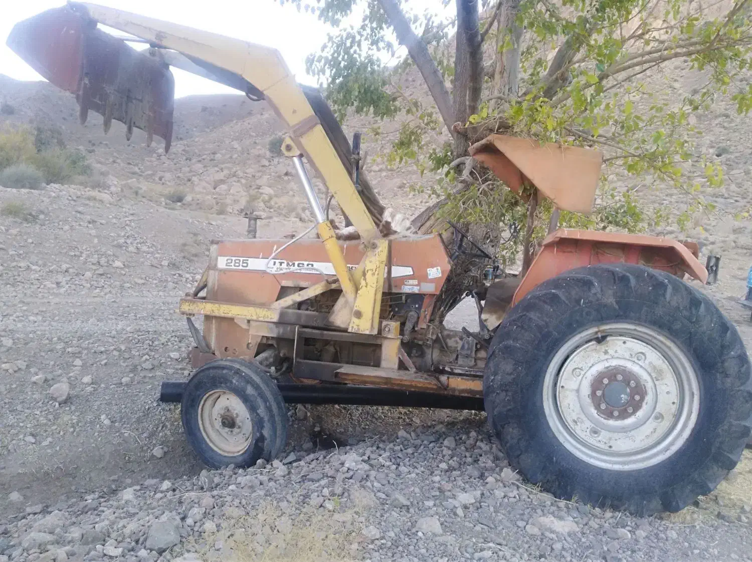 تراکتور فرگوسن مدل 81|خودرو سنگین|کوهبنان, |دیوار