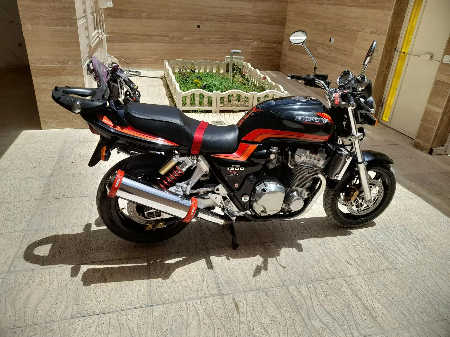 cb1300|موتورسیکلت|تهران, باغ فیض|دیوار