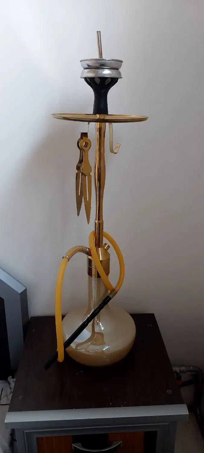 قلیان کنرو طعم مسکو|کافیشاپ و رستوران|بازرگان, |دیوار