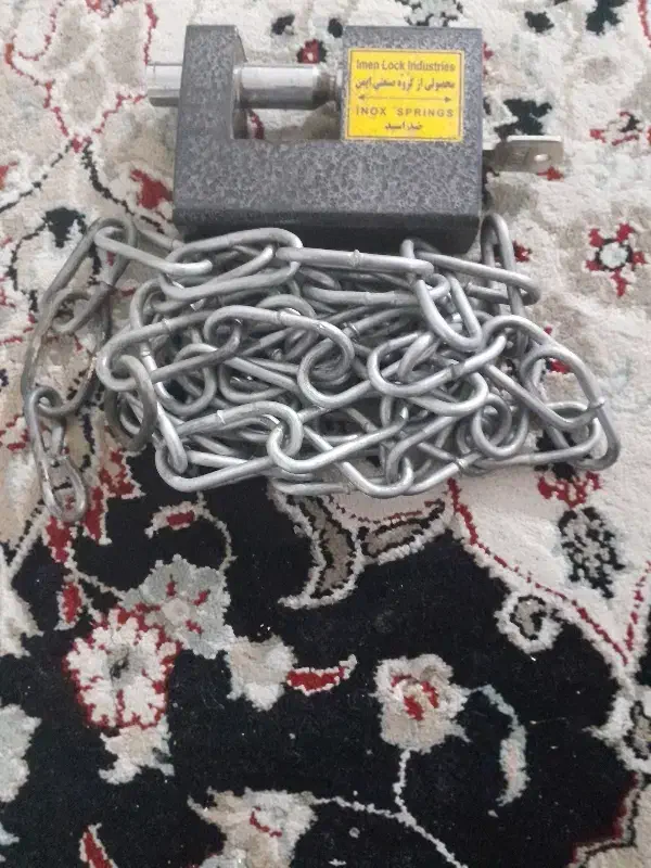 قفل کتابی و زنجیر|ابزارآلات|مشهد, توس (بلوار توس)|دیوار