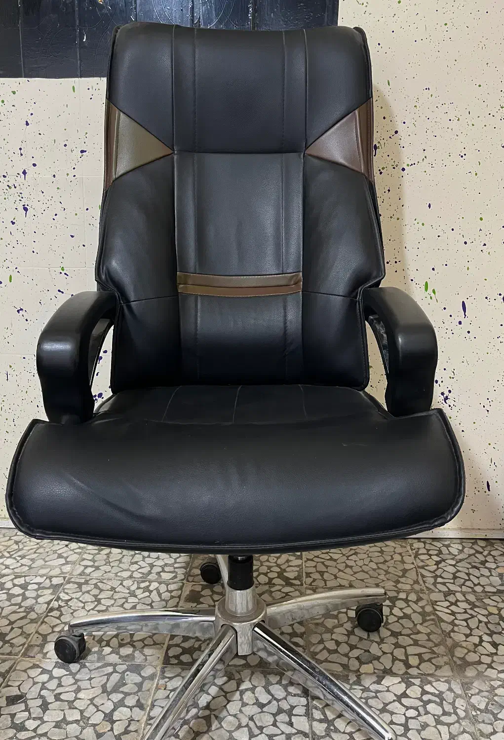 صندلی اداری|مبلمان اداری|قائم‌شهر, |دیوار