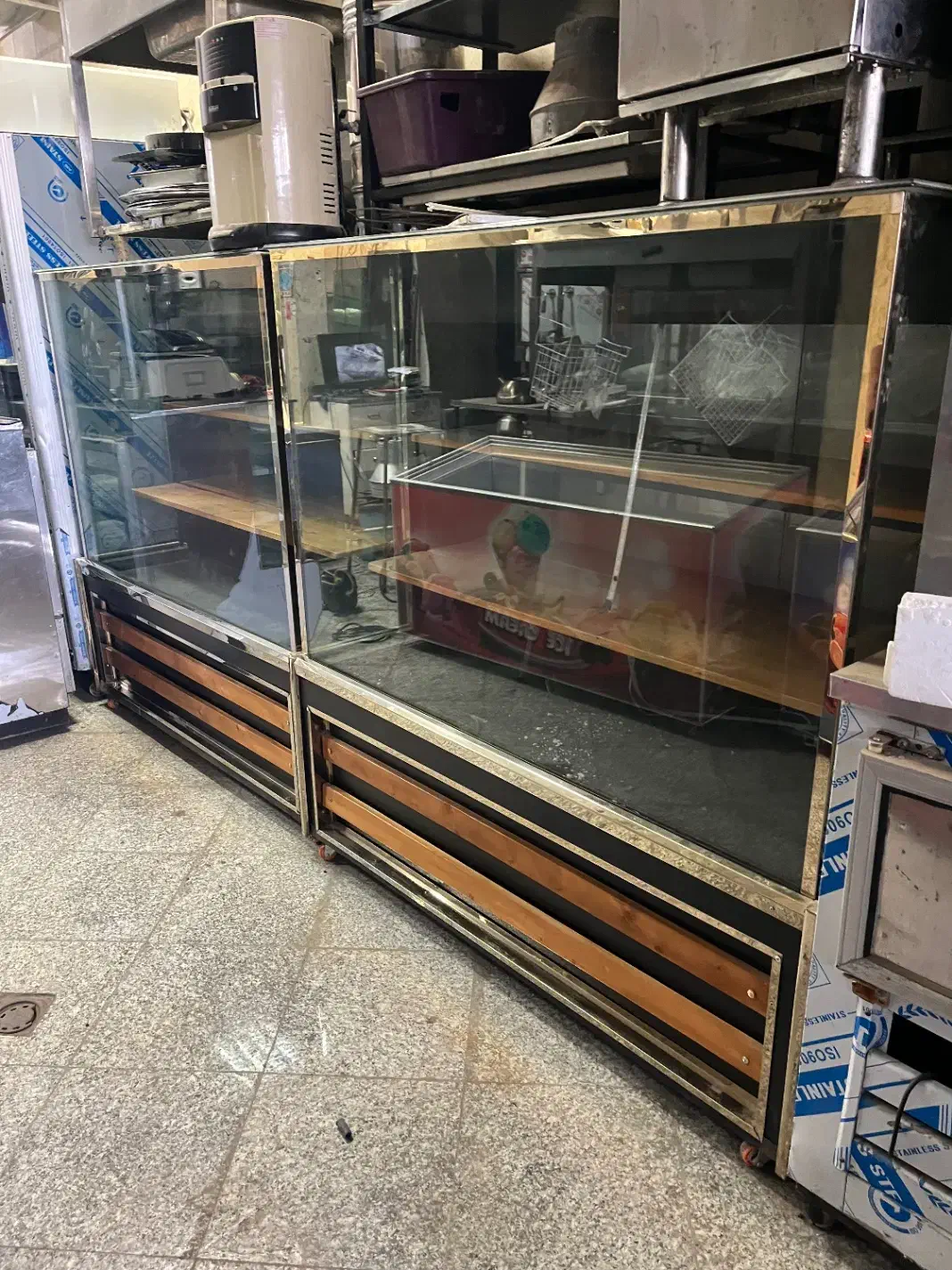 خریدارو فروش یخچال صنعتی ایستاده ویترینی|فروشگاه و مغازه|تهران, تهرانسر مرکزی|دیوار