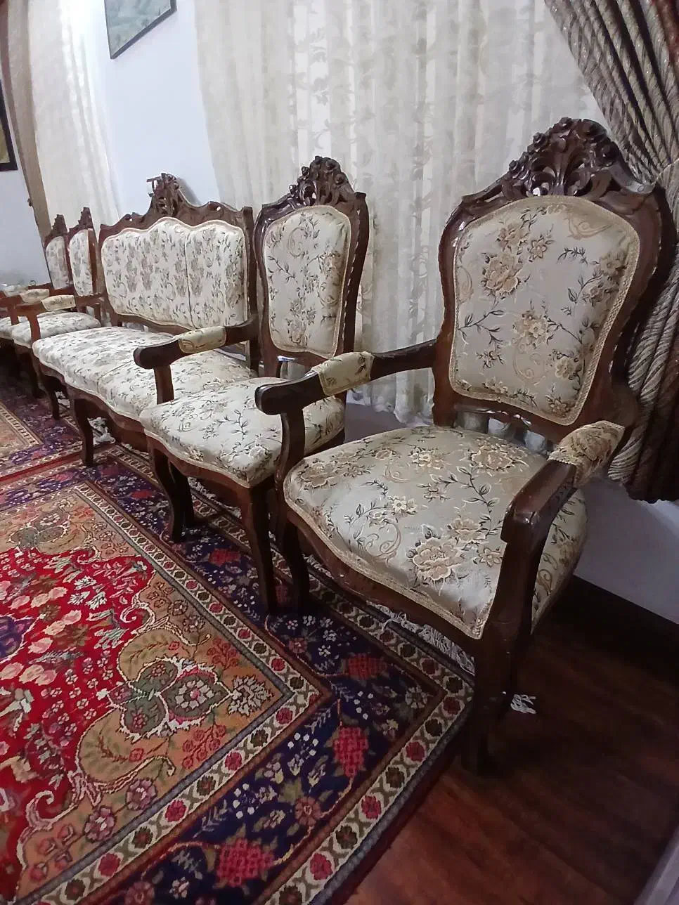 مبلمان|مبلمان خانگی و میز عسلی|قائم‌شهر, |دیوار