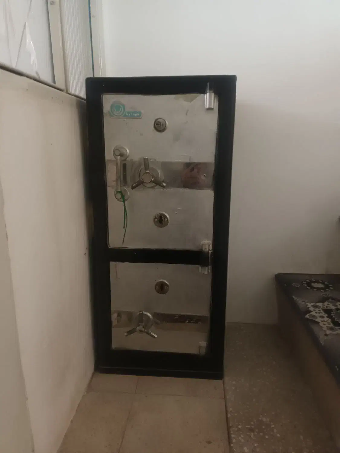 گاو صندوق|ابزارآلات|قم, شهر قائم|دیوار