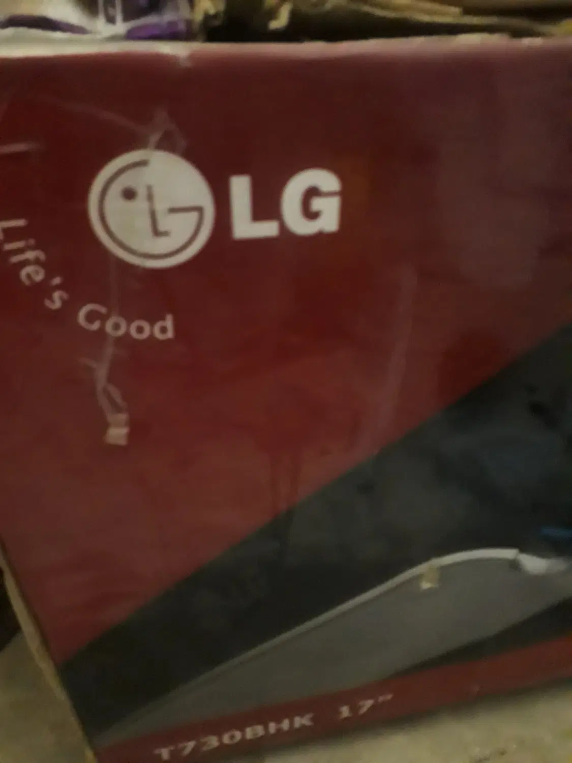 مانیتور LG سالم ۱۷اینچ|قطعات و لوازم جانبی رایانه|اصفهان, کوجان|دیوار