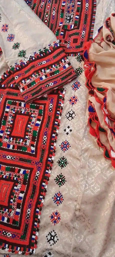 لباس زنانه دمن دوچ|لباس|دامن, |دیوار