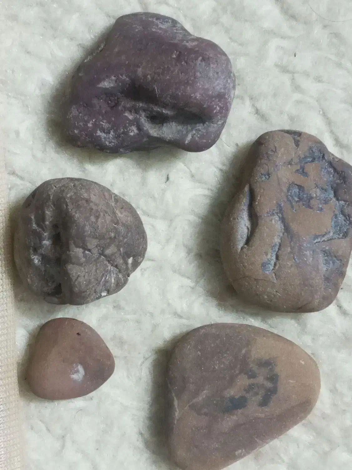 چند قطعه شهاب سنگ ویک سنگ الماسی  اسیابی|جواهرات|گلبهار, نوبهار|دیوار