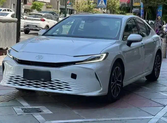 تویوتا کمری پرمیوم پلاس 2.5 هیبرید|خودرو سواری و وانت|لنگرود, |دیوار