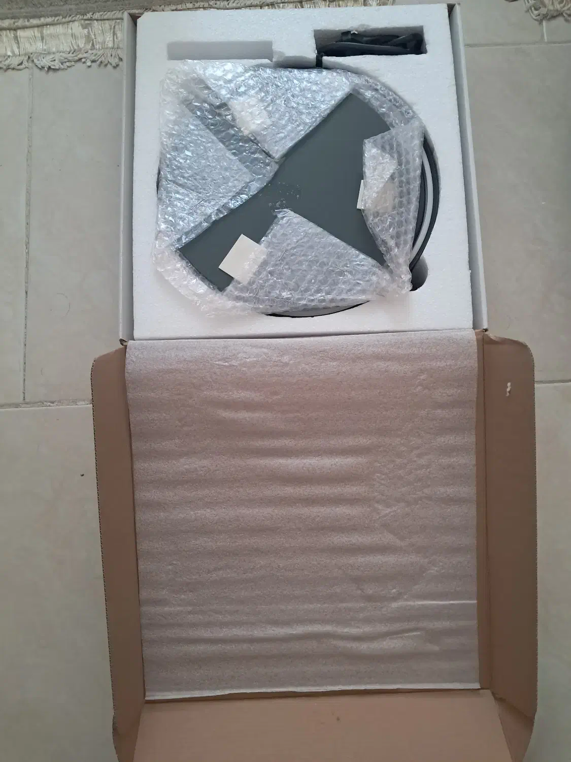 میز گردون و کروماکی|دوربین عکاسی و فیلمبرداری|کرج, چهارصد دستگاه|دیوار