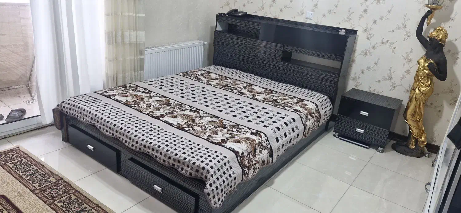 تخت خواب دو نفره|تخت و سرویس خواب|فولادشهر, C4|دیوار