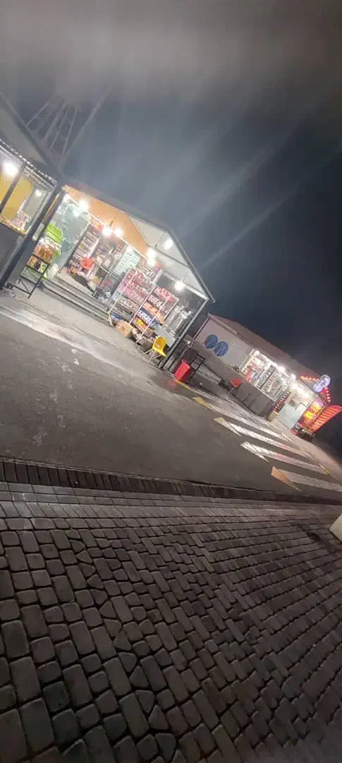 کار در عوارضی زنجان دو خانوم و یک آقا|استخدام خدمات فروشگاه و رستوران|زنجان, |دیوار