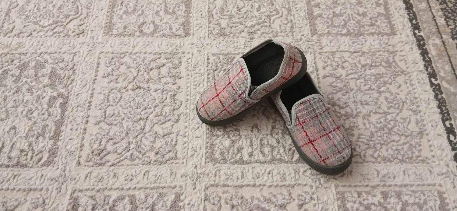 کفش دخترانه|کفش و لباس بچه|نجف‌آباد, باهنر|دیوار