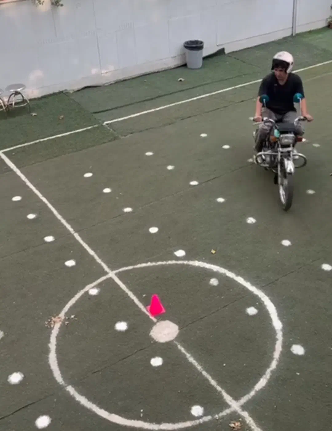 آموزش موتورسواری خصوصی بانوان و آقایان(دیباجی)|خدمات آموزشی|تهران, کامرانیه|دیوار