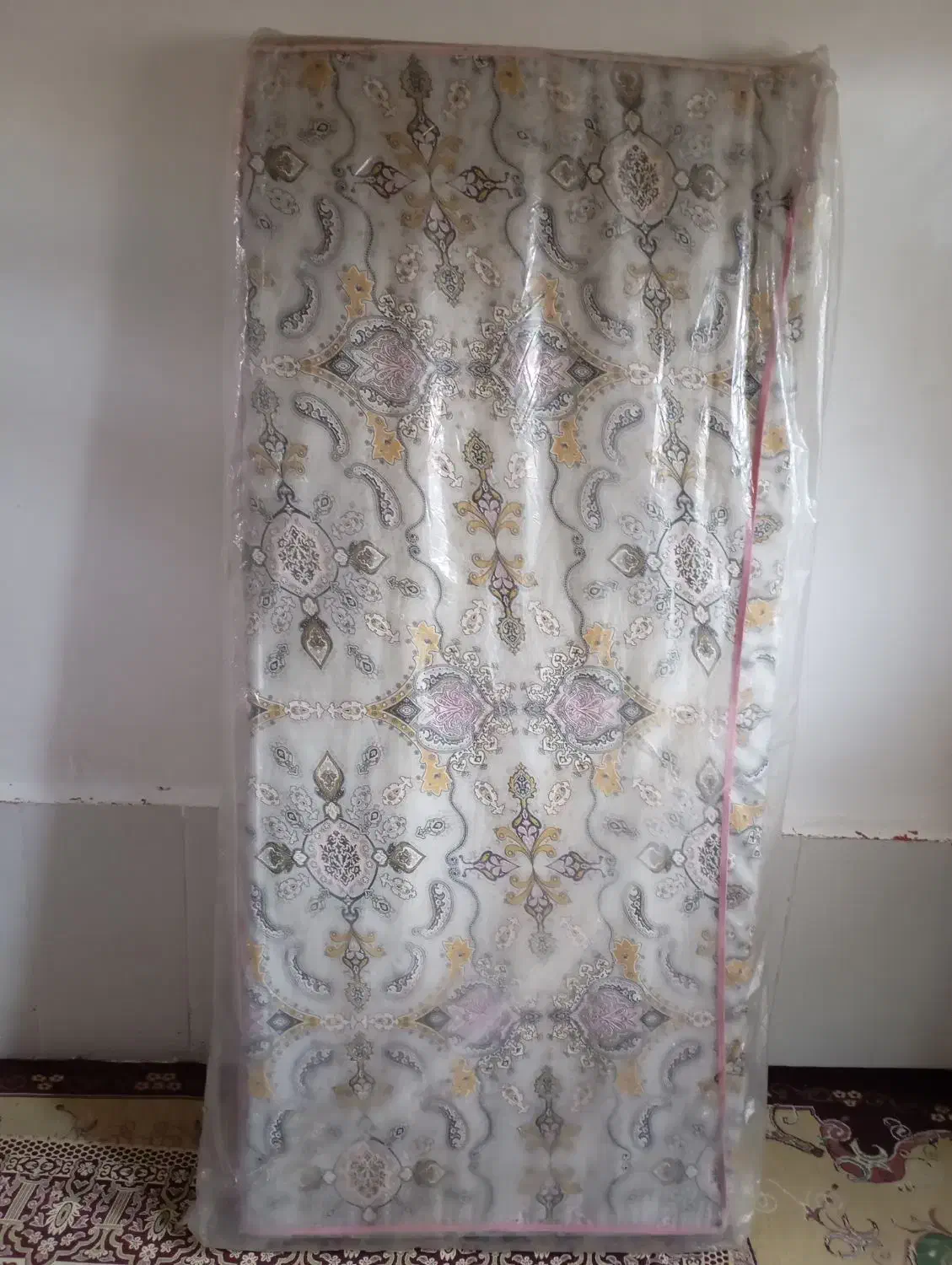 تشک تخت خواب|تشک تختخواب|بندر ترکمن, |دیوار