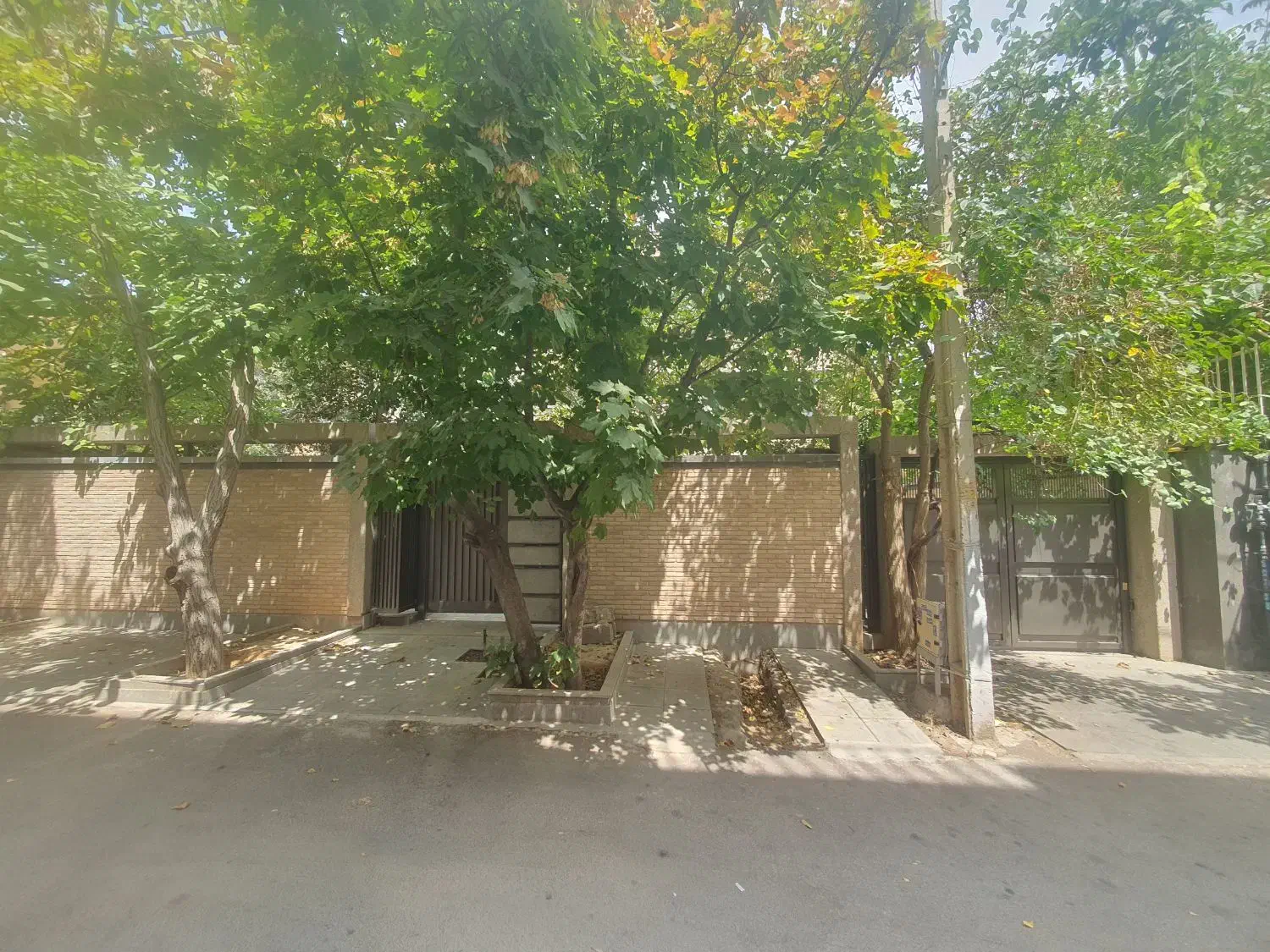 سه خوابه ۳۲۰ متری محمودیه چمران لوکس و استثنایی|اجارهٔ آپارتمان|شیراز, محمودیه|دیوار