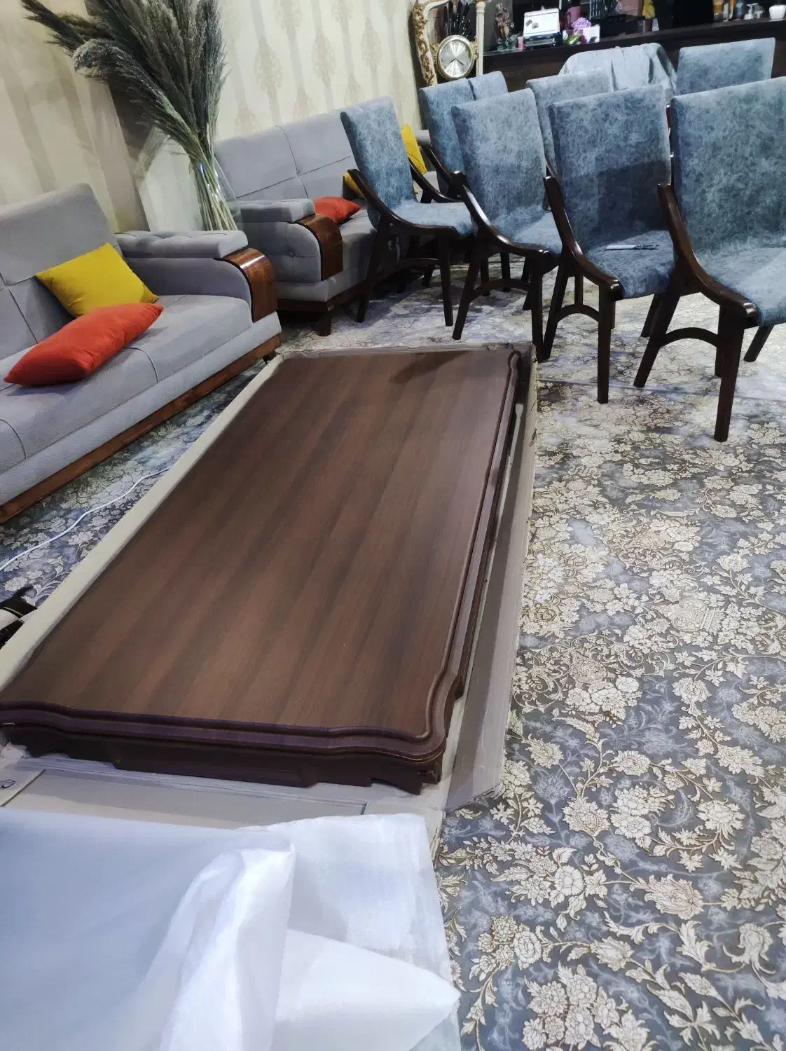 میز نهار خوری هشت نفره چوب راش|میز و صندلی غذاخوری|اهواز, سپیدار|دیوار