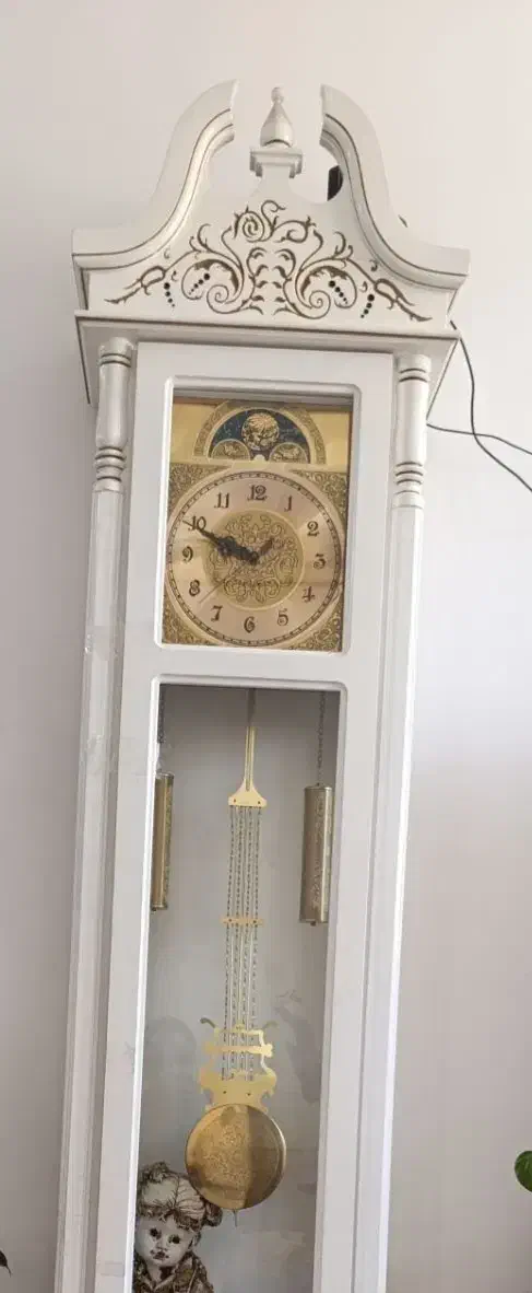 ساعت ایستاده تمیز وشیک|ساعت دیواری و تزئینی|بجنورد, |دیوار