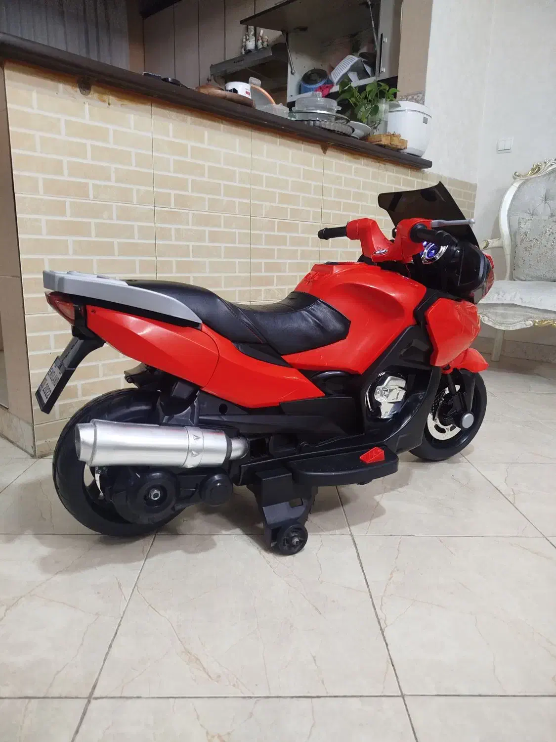 موتور شارژی ۲ نفره سایز فوق بزرگ|اسباببازی|تهران, مینای جنوبی|دیوار