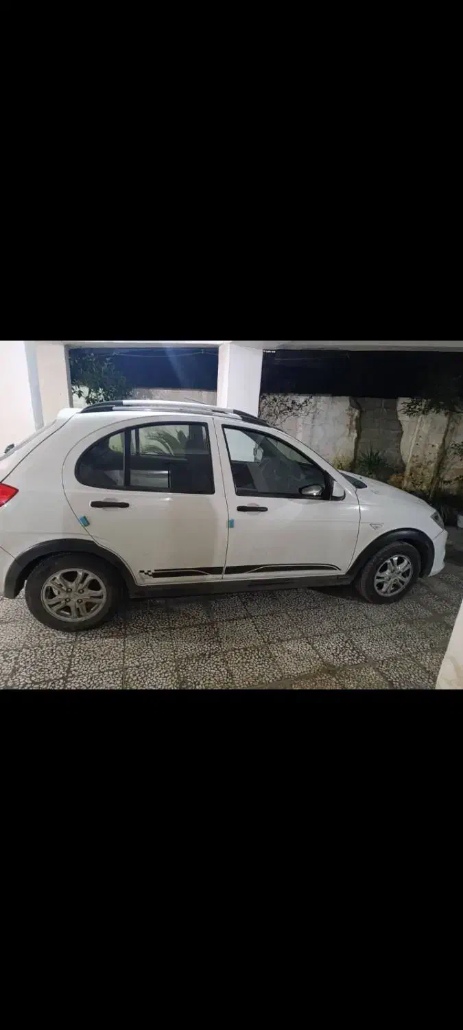 کوییک rسقف مشکی ۴۰۱فقط معاوضه|خودرو سواری و وانت|لنگرود, |دیوار