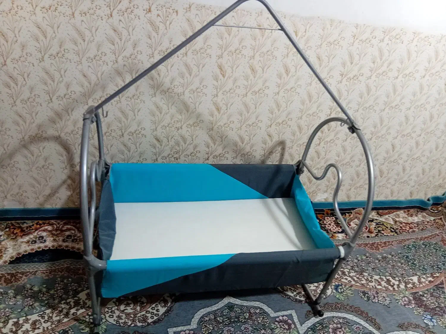 گهواره آهنی|اسباب و اثاث بچه|خرمآباد, |دیوار