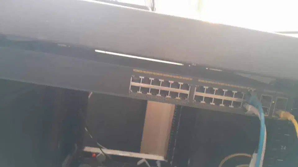 رک ایستاده|مودم و تجهیزات شبکه|تهران, سردارجنگل|دیوار