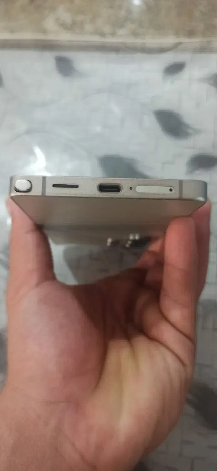 s25 الترا فیک|موبایل|گتوند, |دیوار