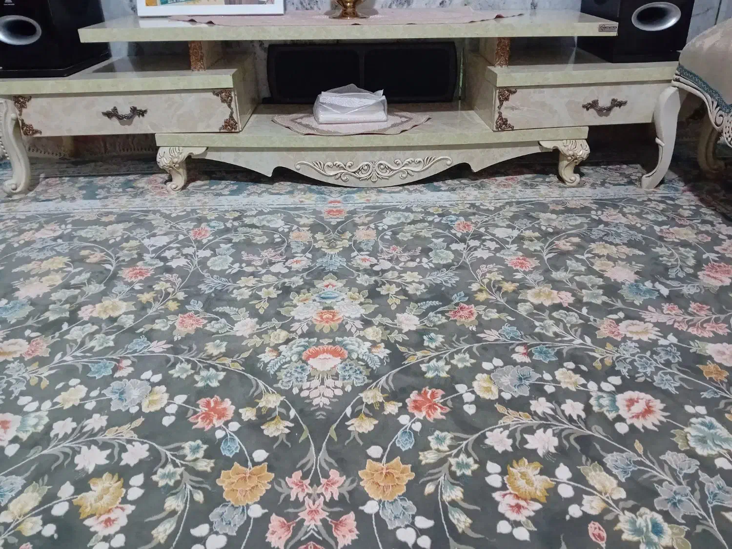 میز تلوزیون و بوفه|میز تلویزیون|گنبد کاووس, |دیوار