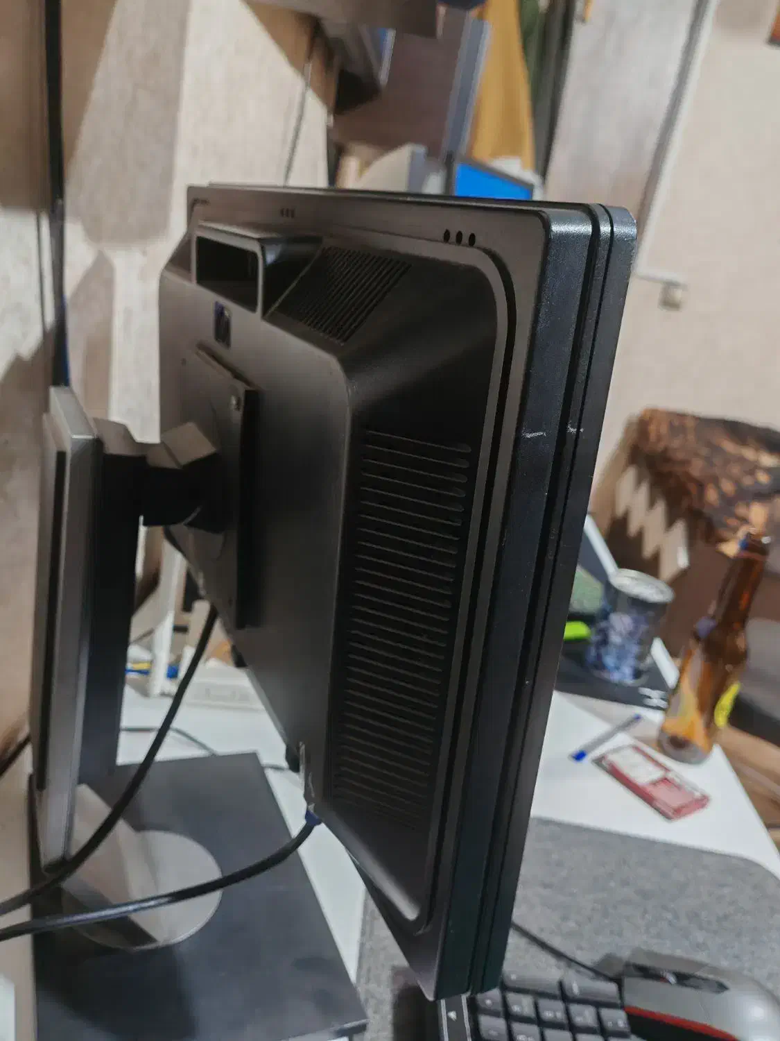 مانیتور ال دی hp اچ پی 19 اینچ|قطعات و لوازم جانبی رایانه|اصفهان, فرهنگیان|دیوار