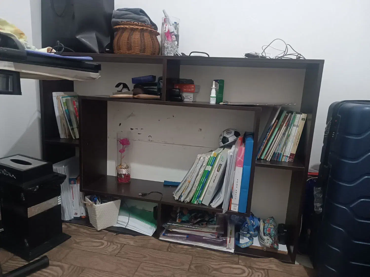 کتابخونه|کتابخانه، شلف، قفسه‌های دیواری|دورود, |دیوار