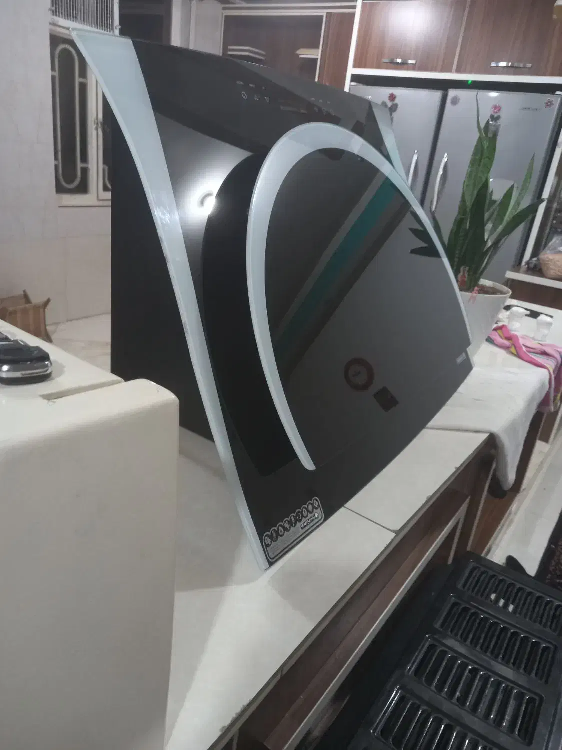 یک هودبیمکس مدل درخشان|هود|دورود, |دیوار