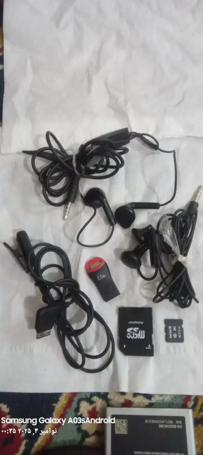 گوشی نیم کاره فلش رم و....|موبایل|سبزوار, قصبه غربی|دیوار