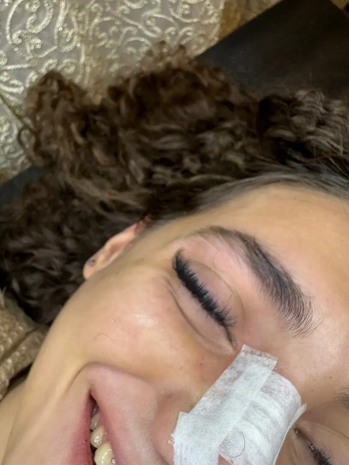 اکستنشن و لیفت مژه با قیمت استثنایی (آف محدود)|خدمات آرایشگری و زیبایی|ری, شهید غیوری (ابن باویه)|دیوار