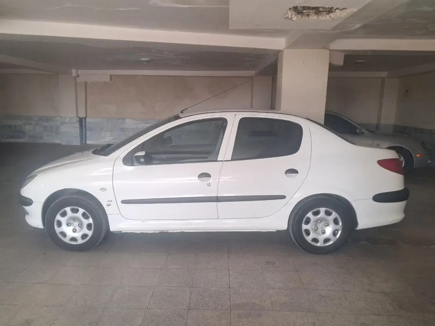 206 SD V8 بی رنگ|خودرو سواری و وانت|هشتگرد, فاز ۱ مهستان|دیوار