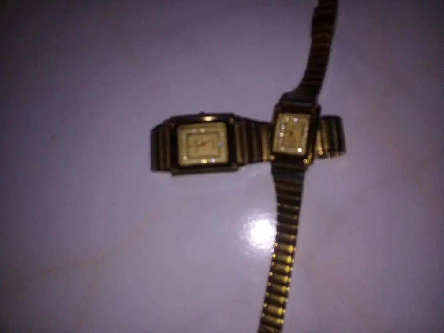 جفت ساعت|ساعت|گلپایگان, |دیوار