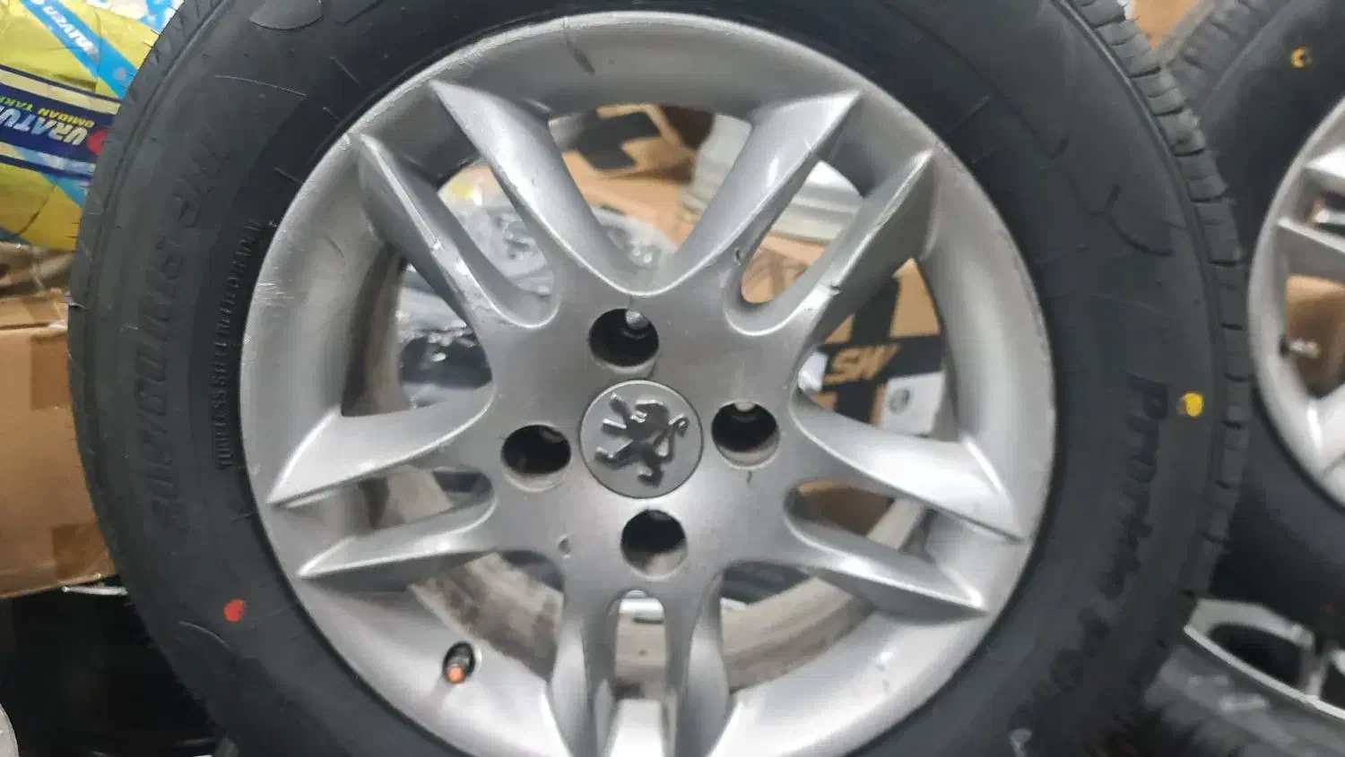 رینگ۵پردوشاخ۱۵|قطعات یدکی و لوازم جانبی|بروجرد, |دیوار