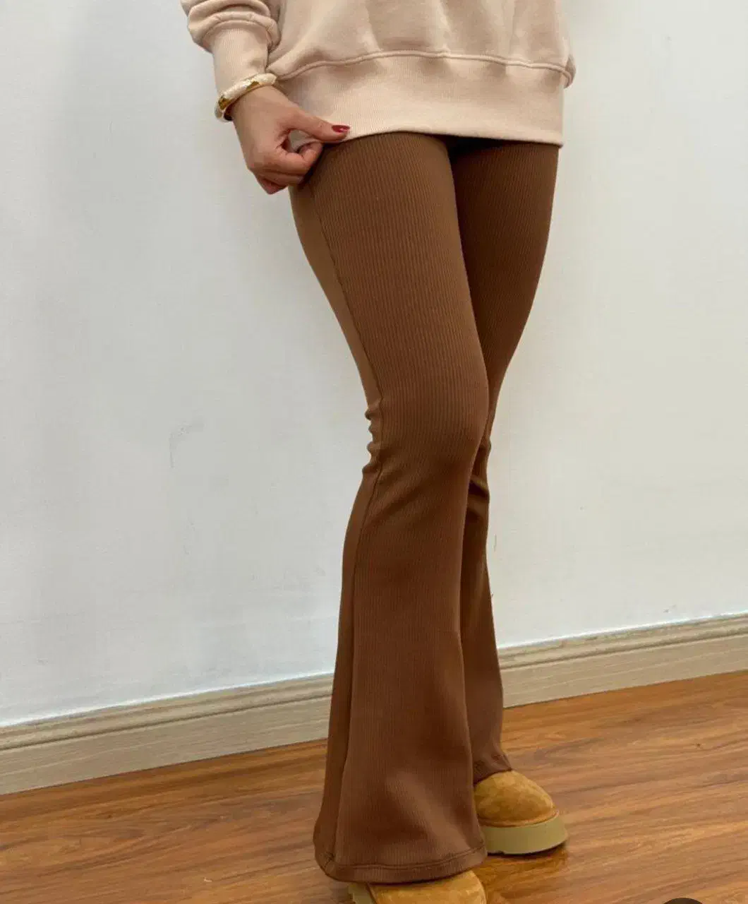 پوشاک تک و عمده ماه دخت|لباس|شیروان (خراسان), |دیوار