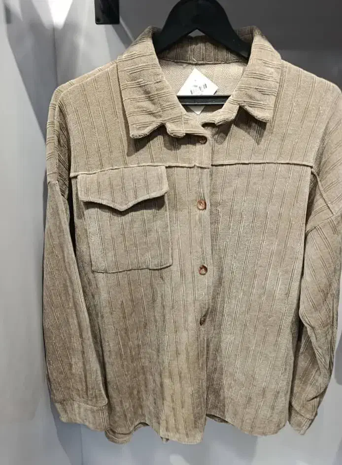 شومیز مخمل کبریتی|لباس|کاشان, پا نخل|دیوار