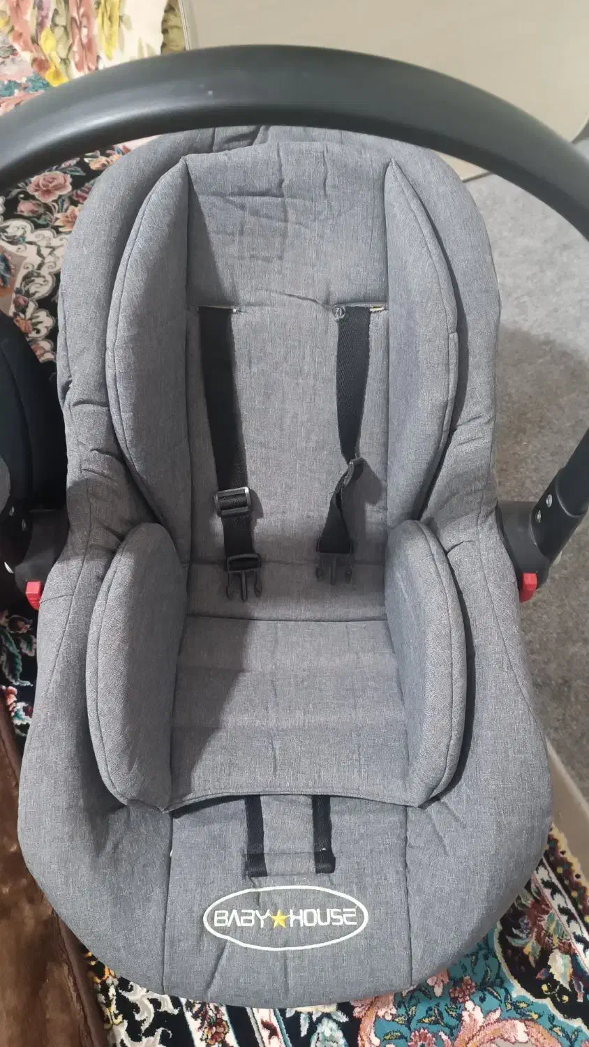 صندلی ماشین کودک هوبر|تخت و صندلی بچه|شیراز, منطقه هوایی شهید دوران|دیوار