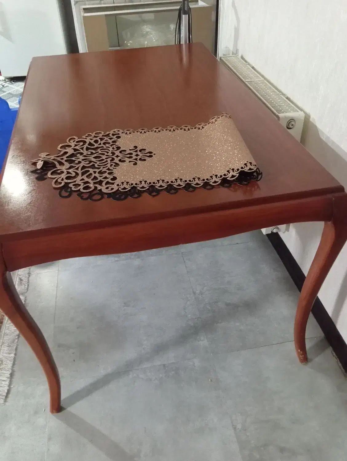 میز نهارخوری در حد نو چوب راش محکم|میز و صندلی غذاخوری|شیراز, زرهی|دیوار