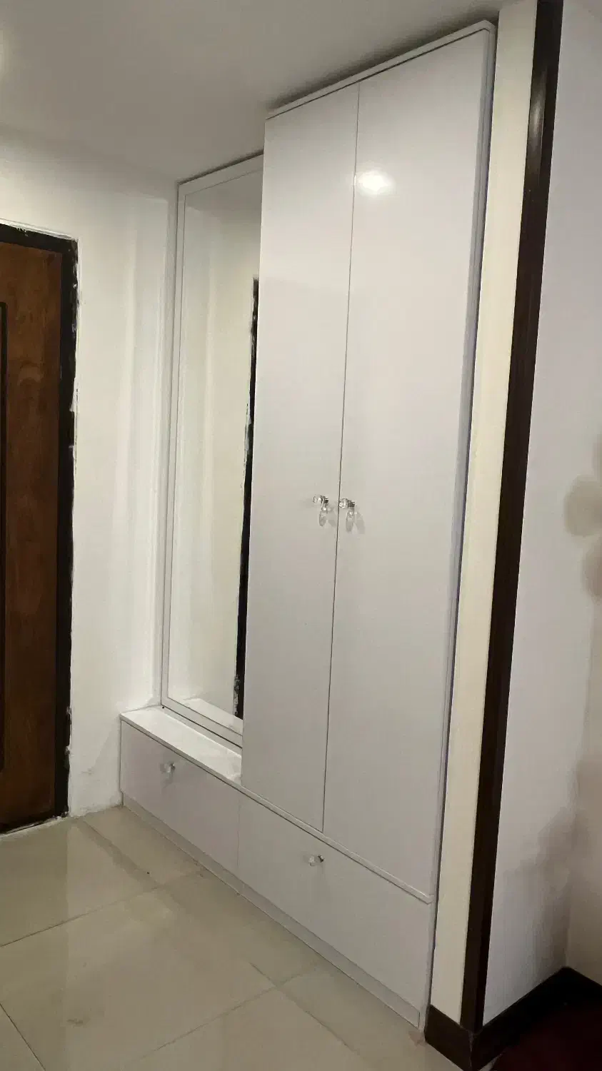 جاکفشی بسیار جا دار|جاکفشی، کمد، دراور|تهران, شهرک چیتگر|دیوار