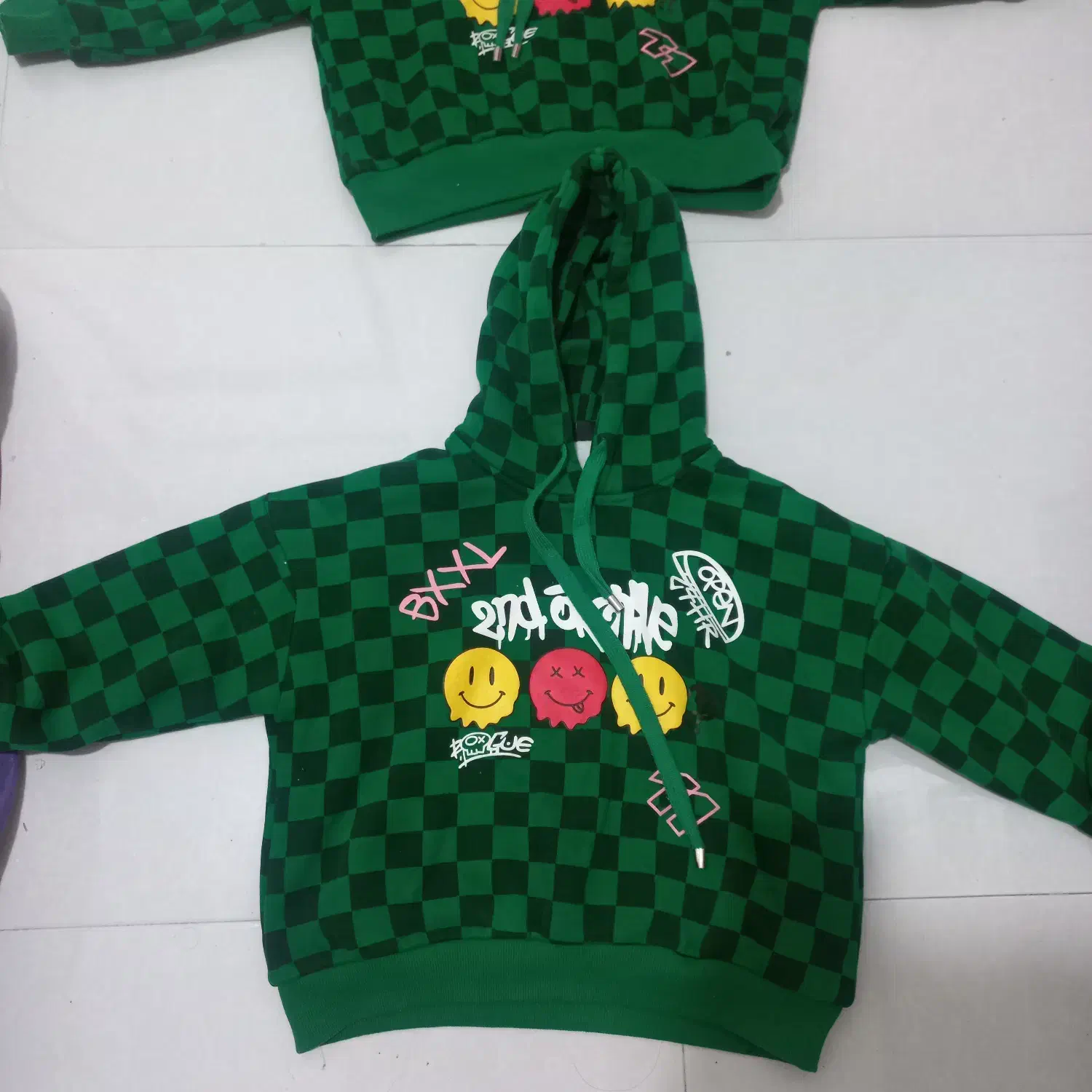 دو عدد دورس خارجی تو پشمی و زیبا سایزه ۱۱۰ و ۱۲۰|کفش و لباس بچه|تهران, شهرک هما|دیوار