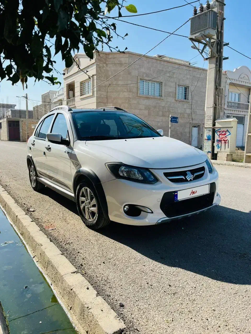 کوئیک R مدل ۴۰۱|خودرو سواری و وانت|گنبد کاووس, |دیوار