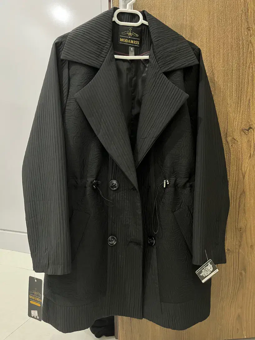 بارونی آستردار|لباس|قزوین, |دیوار